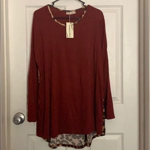 NWT women’s Southern Stitch XL Tunic